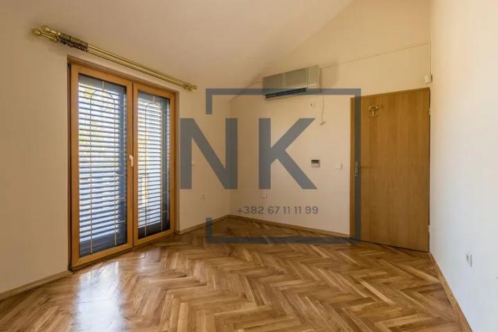 Najam/Izdavanje | Kuća | 370m2 | Podgorica, Zabjelo