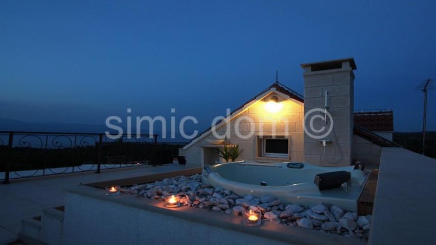 Šarmantna vila na otoku Braču
