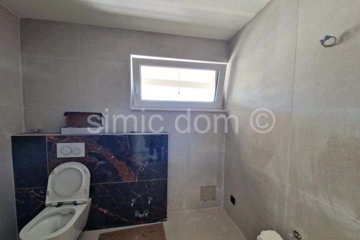 Moderni apartmani u novogradnji, Murter