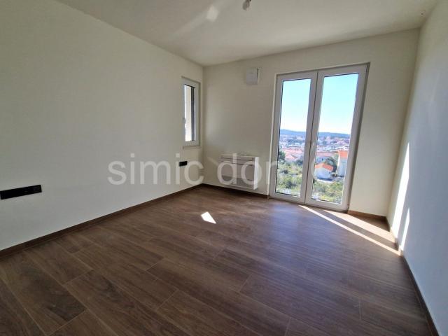 Moderni apartmani u novogradnji, Murter