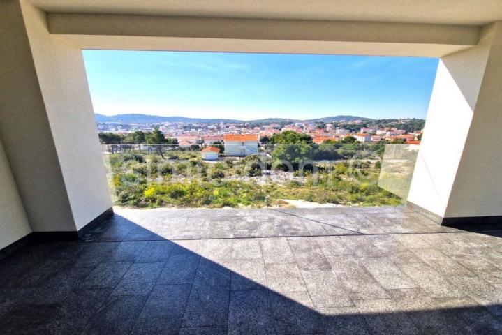 Moderni apartmani u novogradnji, Murter