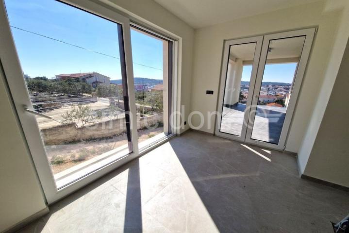 Moderni apartmani u novogradnji, Murter