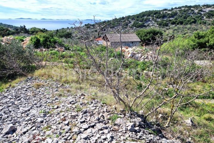 Građevinsko zemljište s dozvolom i odličnim pogledom, Murter