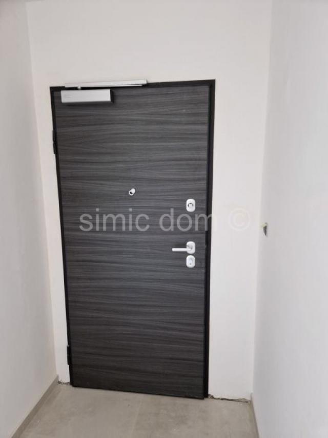 Novi apartman vrlo blizu plaže, Primošten