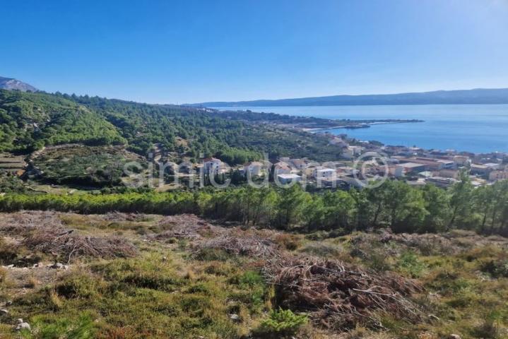 Zemljište s otvorenim pogledom na more, Omiš