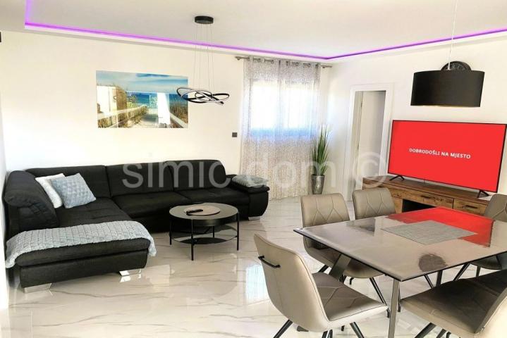 Namješten apartman u prizemlju 50m od plaže, Srima