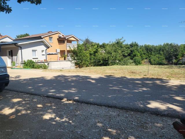 Building land Nova Vas – Building land 918 m² with project and permit