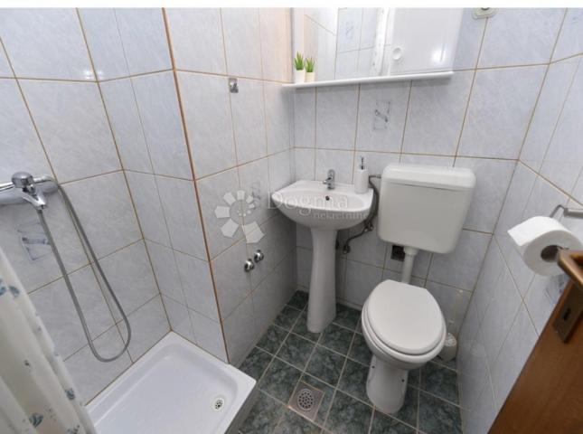 Villa s bazenom u Privlaci