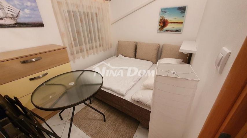 Južna strana etažni apartman 87,95 m2 170 met. do mora