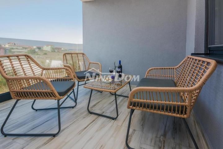 Apartmanska kuća 150 metara do mora