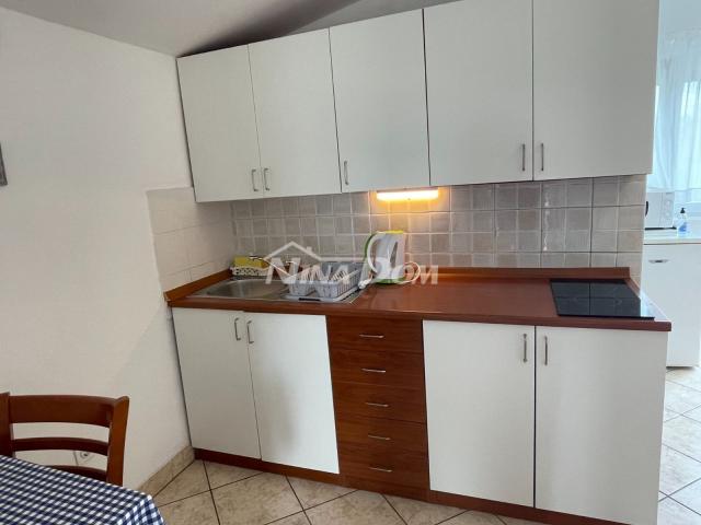 APARTMANSKA KUĆA - PRIVLAKA - 6 APARTMANA