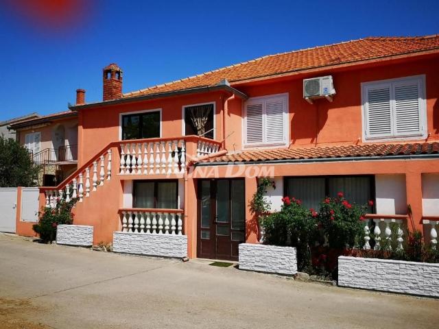 Sali Dugi otok dvosoban apartman i studio apartman