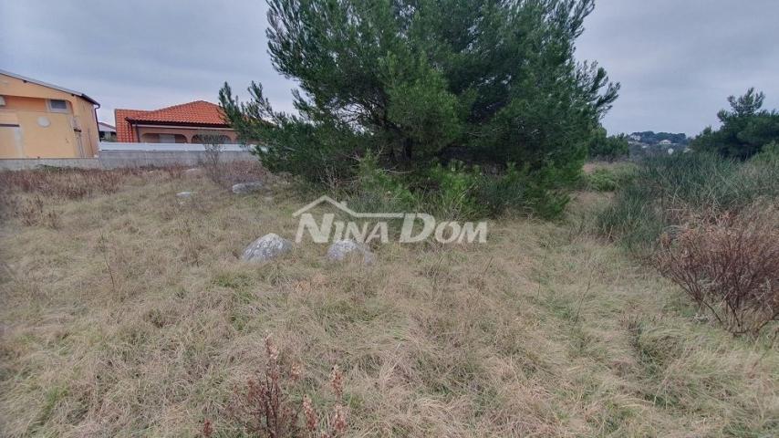 Građevinsko zemljište 600 m2 pod obvezom izrade UPU plana općine Vir