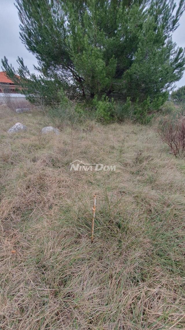 Građevinsko zemljište 600 m2 pod obvezom izrade UPU plana općine Vir