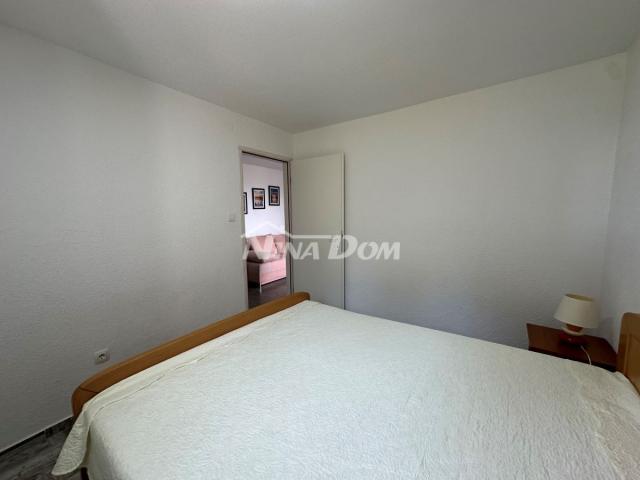 Hrvatska, DalmacijaApartmanska kuća u DolaškojDragi