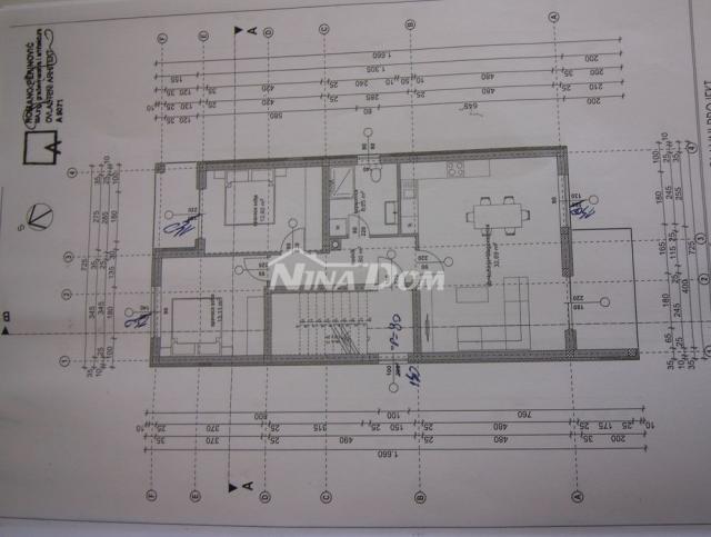 Južna strana otoka Vira, apartman na 1 katu (voda i kanalizacija)