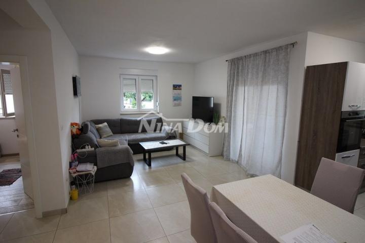 Apartman južna strana 254 met. do mora voda i kanalizacija