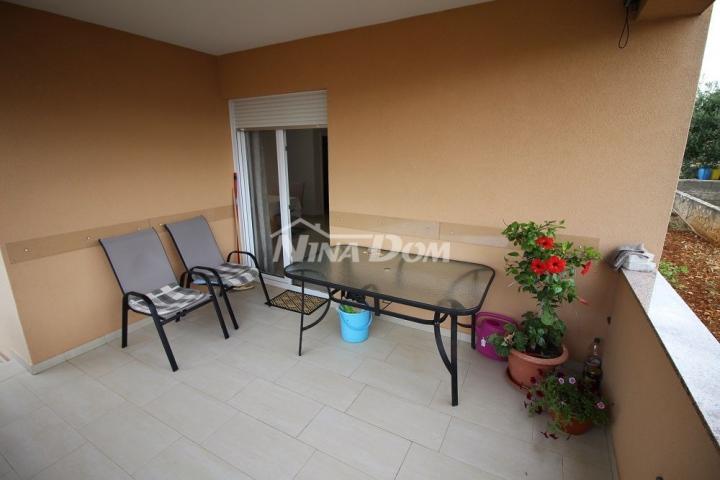 Apartman južna strana 254 met. do mora voda i kanalizacija