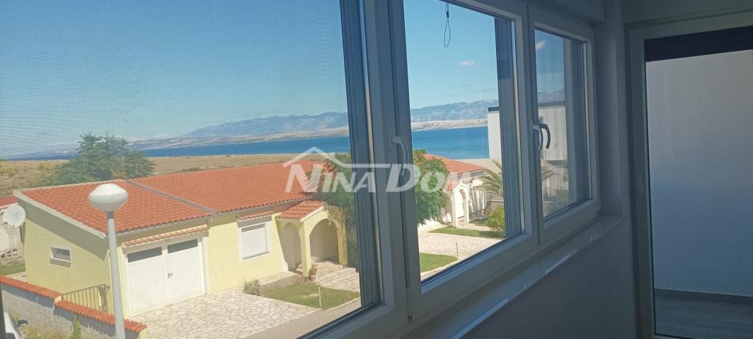 Lijepo uređena villa 80 met. do mora na mirnoj poziciji. 
