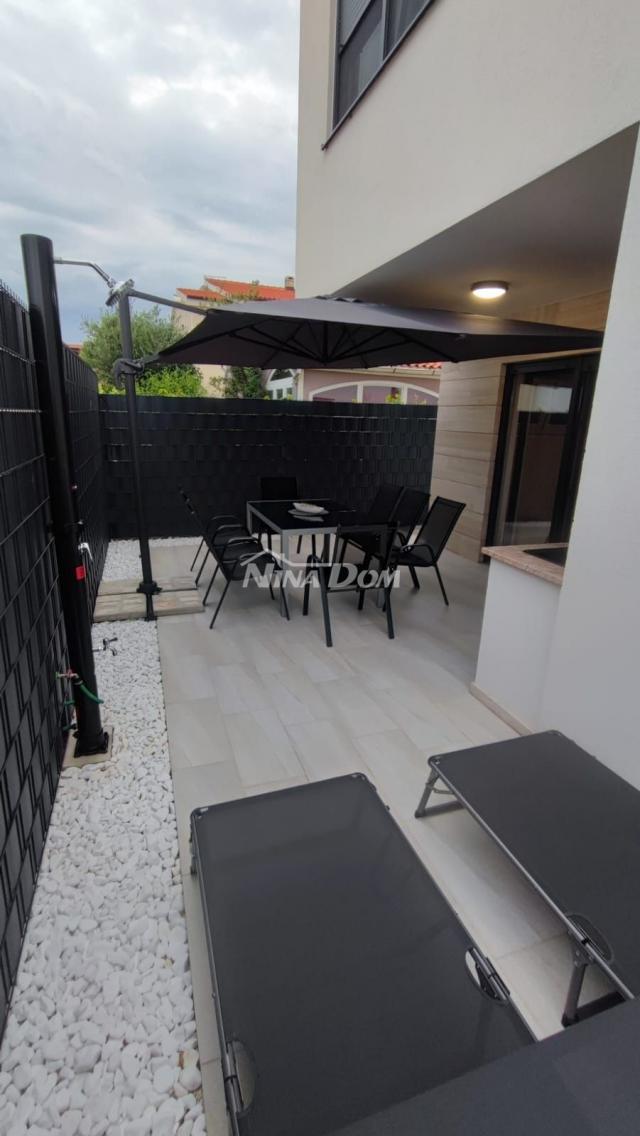 Lijepo uređena villa 80 met. do mora na mirnoj poziciji. 