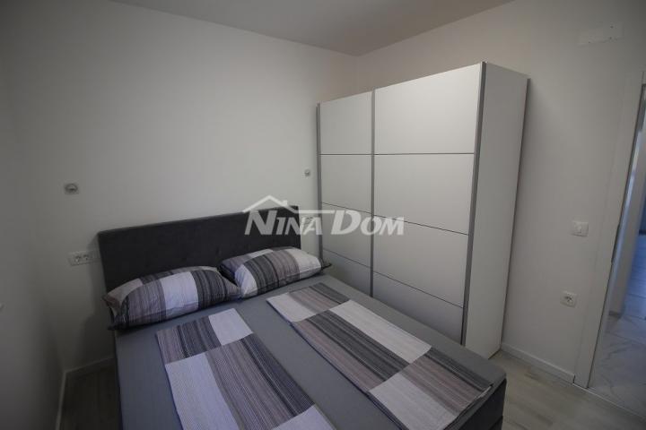 Južna strana otoka Vira apartmanska kuća kompletno  renovirana. 