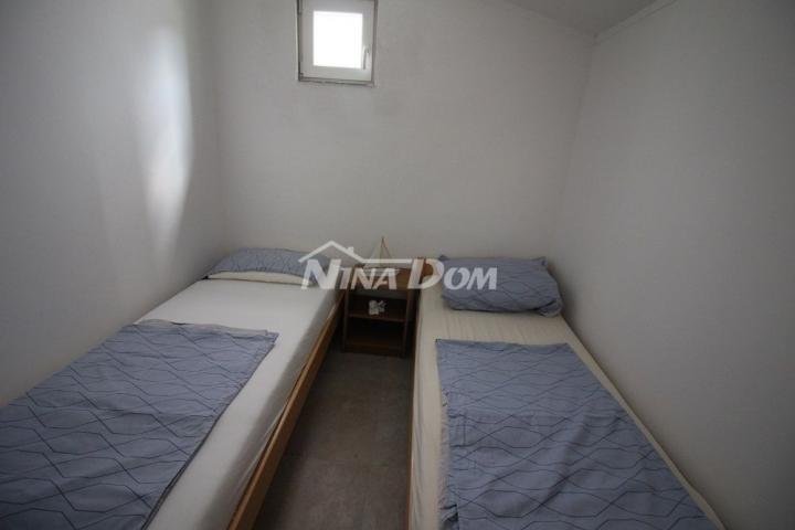 Apartman u nizu s dvije spavaće sobe, blizina centra