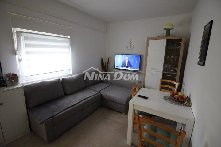 Apartman u nizu s dvije spavaće sobe, blizina centra