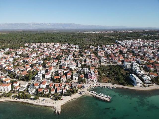 Prodaje se građevinsko zemljište Diklovac idealno za dvije stambene zgrade