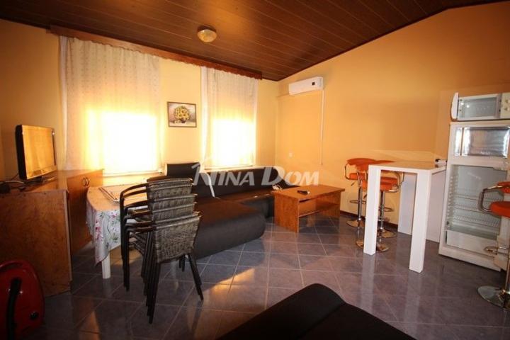 Apartmanska kuća 4 stambene jedinice