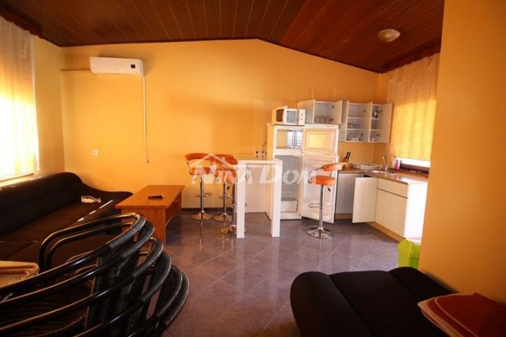 Apartmanska kuća 4 stambene jedinice