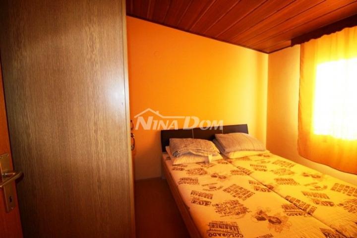 Apartmanska kuća 4 stambene jedinice