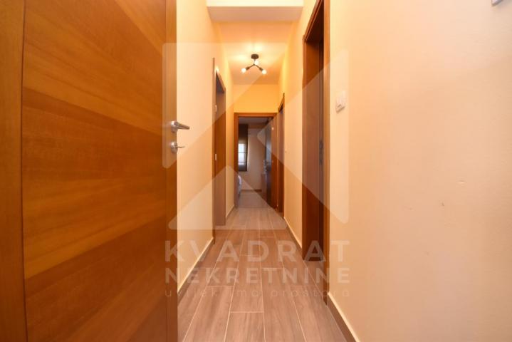 Prodaja, Trosoban stan, Podgorica, Tuški Put, 87m2