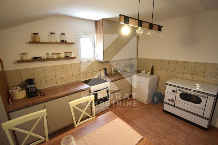Prodaja, Kuća, Podgorica, Donji Kokoti, 220m2