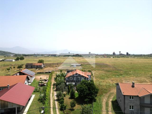 Prodaja, Kuća, Podgorica, Donji Kokoti, 220m2