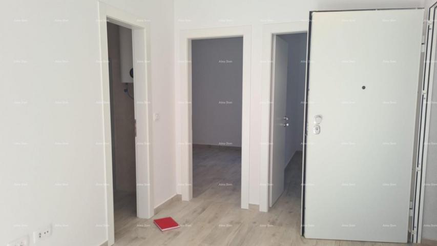 Apartment Modern apartment in block B with two parking spaces, close to Umag! S1