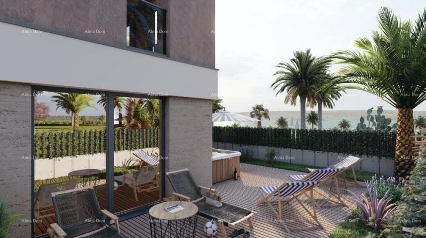 Kuća Dupleks luksuzna vila u mediteranskom stilu s bazenom i liftom. Pogled na more! Medulin!