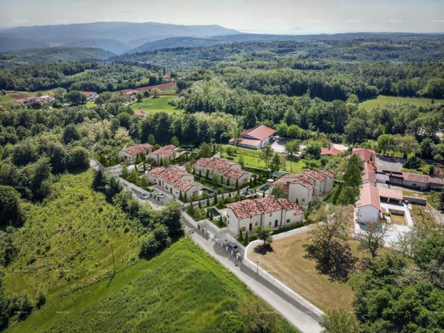 Građevinsko zemljište Novo! Prodaja velikog građevinskog zemljišta s projektom izgradnje stambenog n