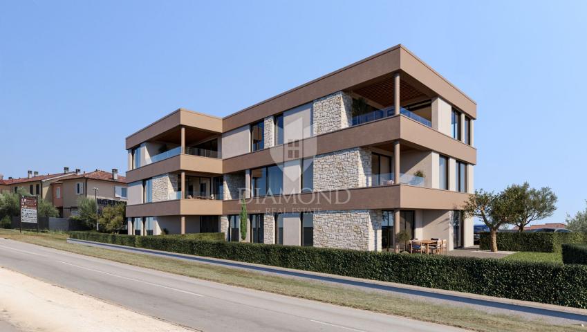 Poreč – Moderan stan s pogledom na more