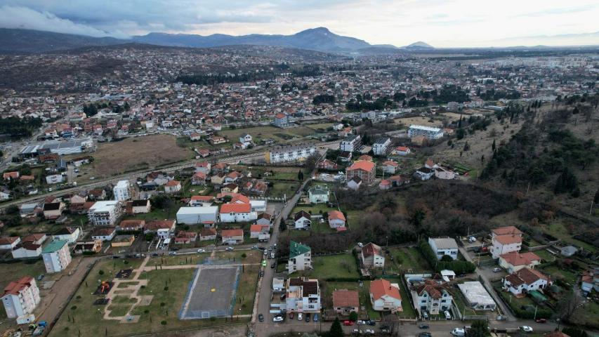 Atraktivno urbanizovano zemljište u Podgorici – Gorica, 4.200 m²