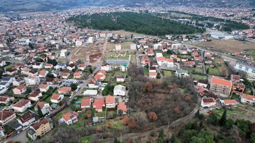 Atraktivno urbanizovano zemljište u Podgorici – Gorica, 4.200 m²