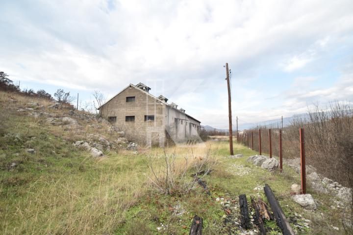 Prodaja, Zemljište, Podgorica, Rogami, 3177m2