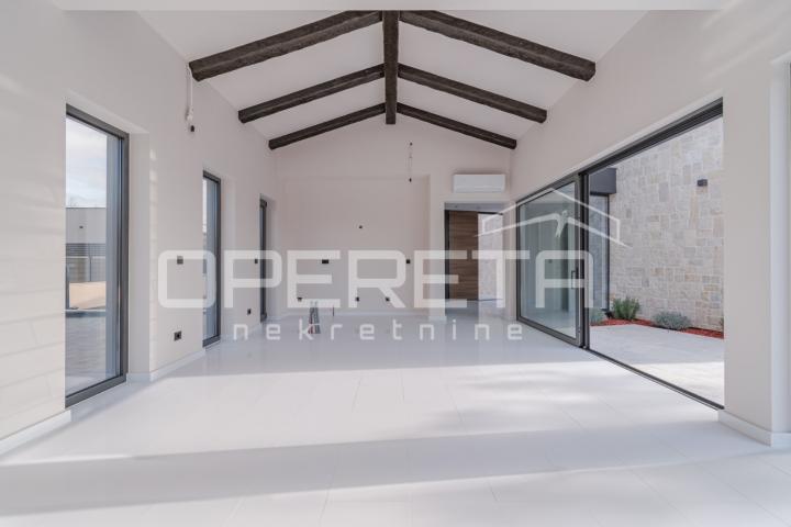 Prodaja, Kuća, Poreč, Poreč, Samostojeća, 210m2