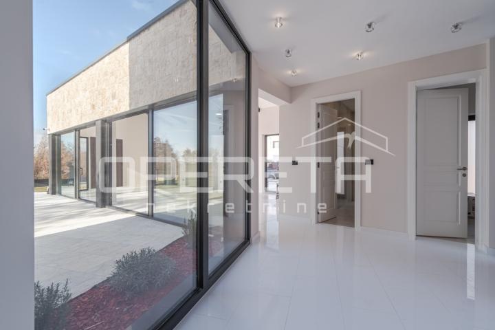 Prodaja, Kuća, Poreč, Poreč, Samostojeća, 210m2