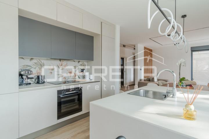 DVOJNI OBJEKT, PRODAJA, POREČ, 165 M2