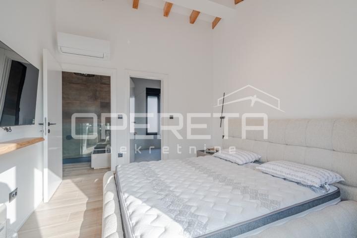 DVOJNI OBJEKT, PRODAJA, POREČ, 165 M2