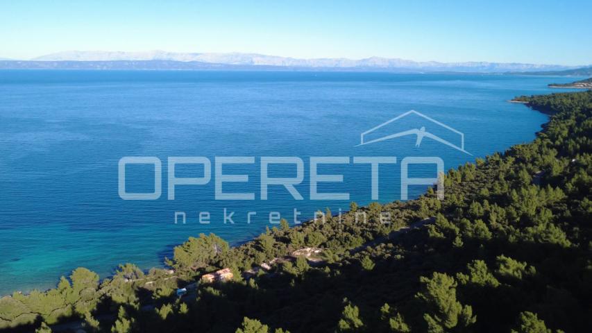 Investicijsko zemljište 722 m2 s pogledom na more – Blaće, Korčula