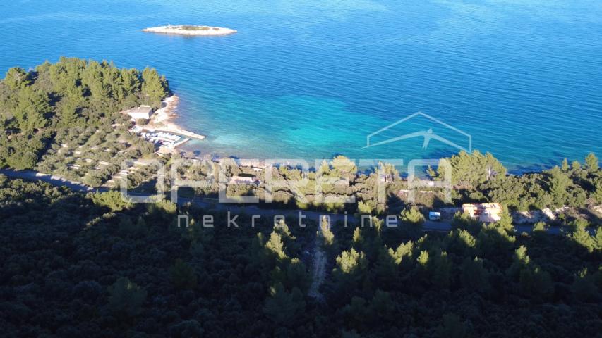 Investicijsko zemljište 722 m2 s pogledom na more – Blaće, Korčula