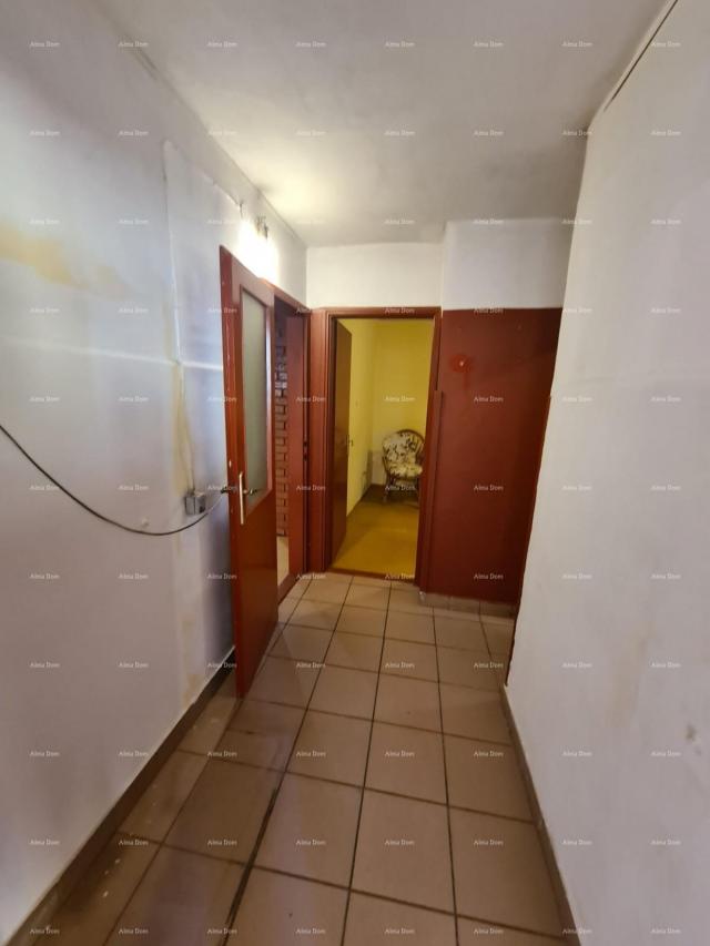 Kuća Kuća, centar Buja, 106 m²