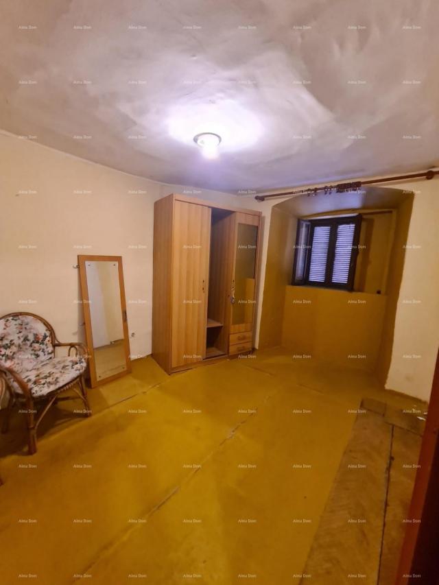 Kuća Kuća, centar Buja, 106 m²
