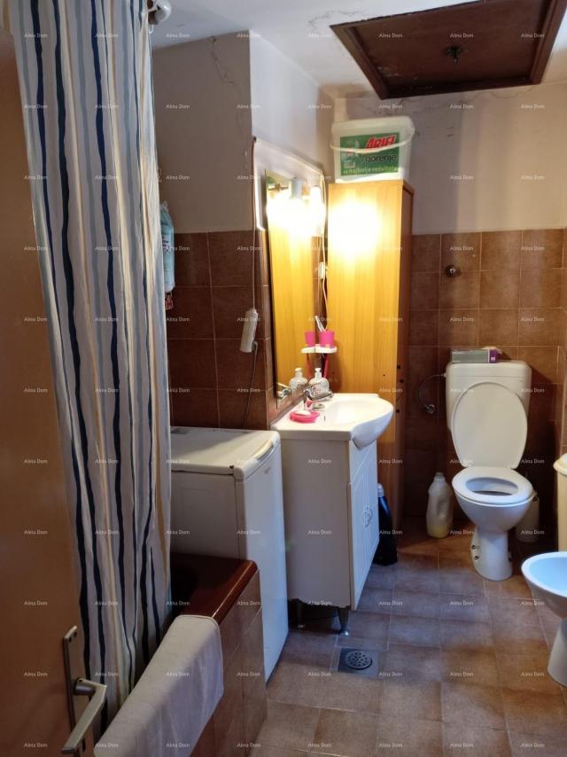 Kuća Kuća, centar Buja, 106 m²